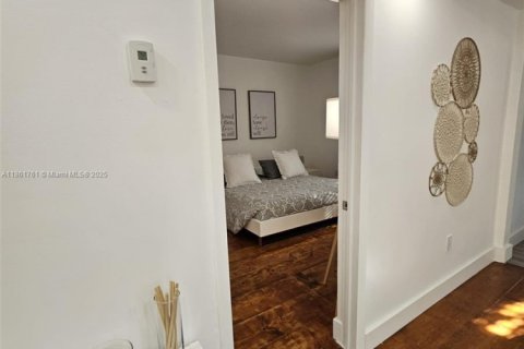 Appartement à louer à Miami Beach, Floride: 1 chambre, 374.02 m2 № 1890224 - photo 20