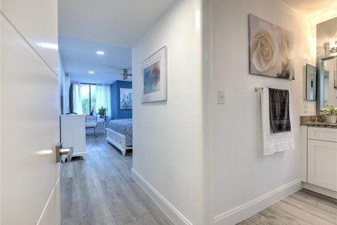 Copropriété à louer à Longboat Key, Floride: 2 chambres, 117.06 m2 № 861478 - photo 17