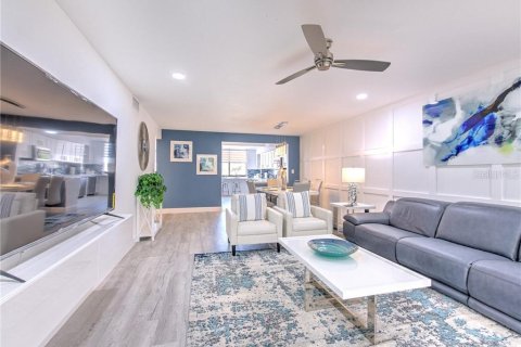 Copropriété à louer à Longboat Key, Floride: 2 chambres, 117.06 m2 № 861478 - photo 13