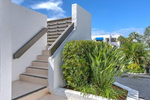 Copropriété à louer à Longboat Key, Floride: 2 chambres, 117.06 m2 № 861478 - photo 2