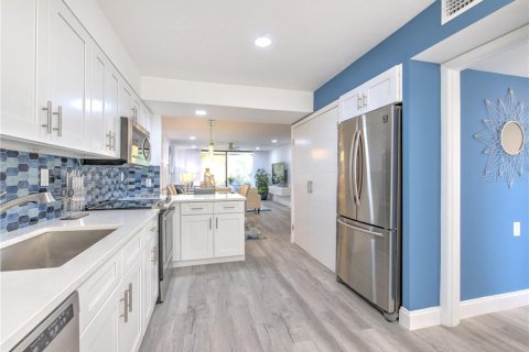 Copropriété à louer à Longboat Key, Floride: 2 chambres, 117.06 m2 № 861478 - photo 8