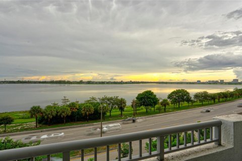 Copropriété à vendre à West Palm Beach, Floride: 1 chambre, 71.91 m2 № 2399731 - photo 21
