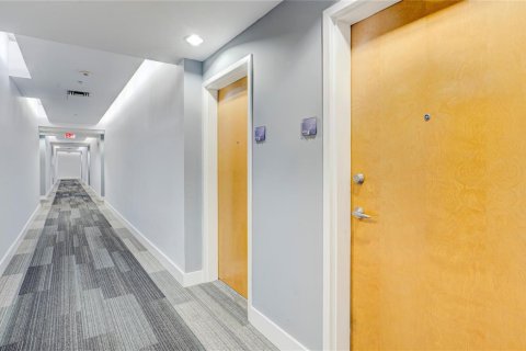 Copropriété à vendre à West Palm Beach, Floride: 1 chambre, 71.91 m2 № 2399731 - photo 19