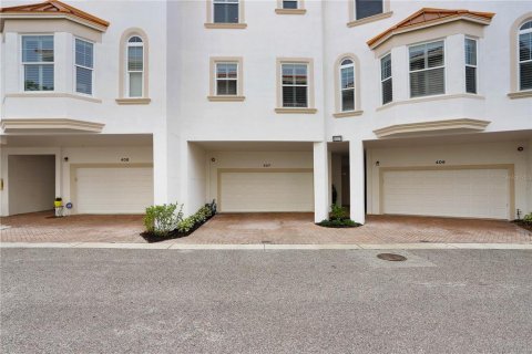 Adosado en alquiler en Dunedin, Florida, 3 dormitorios, 211.35 m2 № 1855508 - foto 2