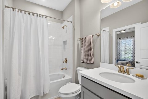 House in Wesley Chapel, Florida 2 bedrooms, 157.38 sq.m. № 2403418 - photo 17