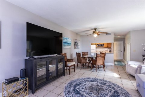 Copropriété à vendre à Flagler Beach, Floride: 2 chambres, 110 m2 № 2290474 - photo 4