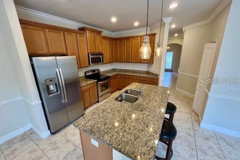 Townhouse in Orlando, Florida 3 bedrooms, 187.57 sq.m. № 2139331 - photo 12