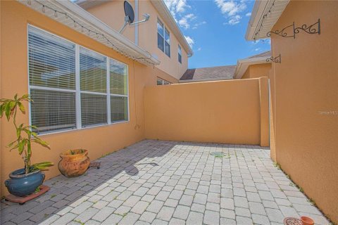 Townhouse in Orlando, Florida 3 bedrooms, 187.57 sq.m. № 2139331 - photo 16