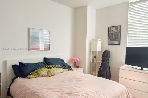 Купить кондоминиум в Форт-Лодердейл, Флорида 2 спальни, 115.76м2, № 2013694 - фото 9