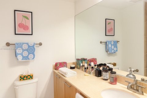 Купить кондоминиум в Форт-Лодердейл, Флорида 2 спальни, 115.76м2, № 2013694 - фото 8