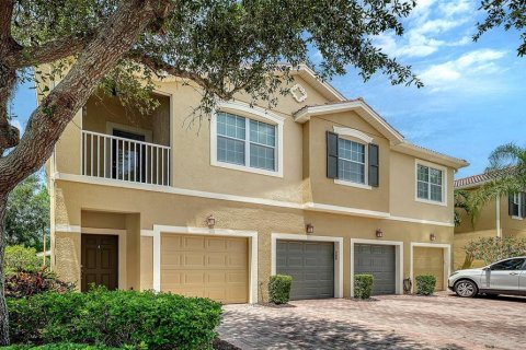 Condominio en alquiler en Sarasota, Florida, 2 dormitorios, 96.25 m2 № 2103932 - foto 2