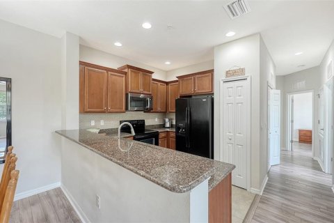 Condominio en alquiler en Sarasota, Florida, 2 dormitorios, 96.25 m2 № 2103932 - foto 8