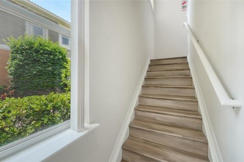 Condominio en alquiler en Sarasota, Florida, 2 dormitorios, 96.25 m2 № 2103932 - foto 5