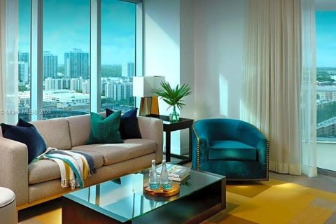 Купить кондоминиум в Санни-Айлс-Бич, Флорида 2 спальни, 84.36м2, № 2053655 - фото 8