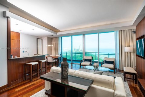 Condominio en alquiler en Bal Harbour, Florida, 2 dormitorios, 153.94 m2 № 2076833 - foto 3