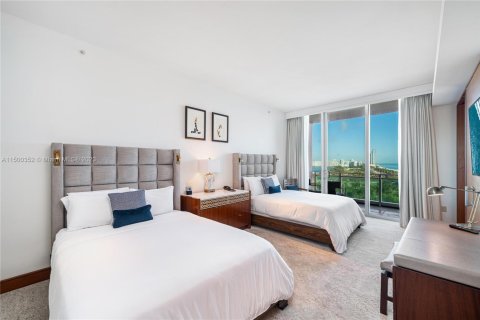 Condominio en alquiler en Bal Harbour, Florida, 2 dormitorios, 153.94 m2 № 2076833 - foto 25