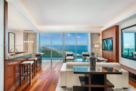 Condominio en alquiler en Bal Harbour, Florida, 2 dormitorios, 153.94 m2 № 2076833 - foto 2