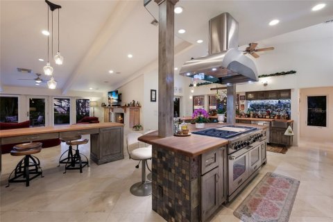 House in Bradenton, Florida 5 bedrooms, 450.95 sq.m. № 2166375 - photo 28