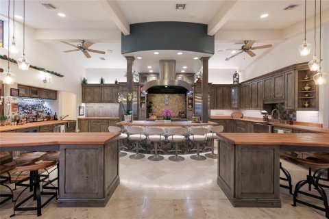 House in Bradenton, Florida 5 bedrooms, 450.95 sq.m. № 2166375 - photo 24