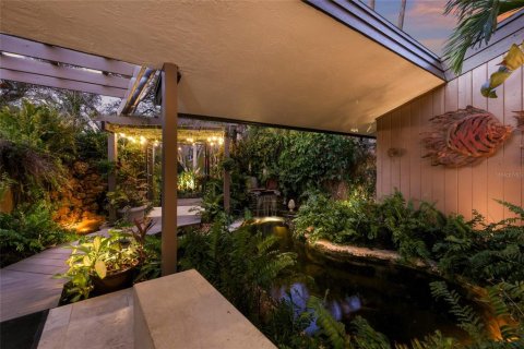 House in Bradenton, Florida 5 bedrooms, 450.95 sq.m. № 2166375 - photo 8