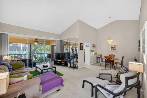 Condo in Lauderdale-by-the-Sea, Florida, 2 bedrooms  № 2085315 - photo 8