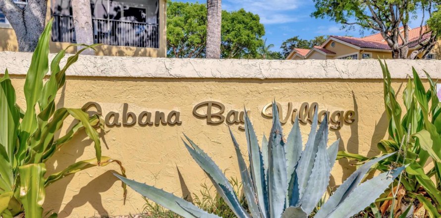 Condo in Lauderdale-by-the-Sea, Florida, 2 bedrooms  № 2085315