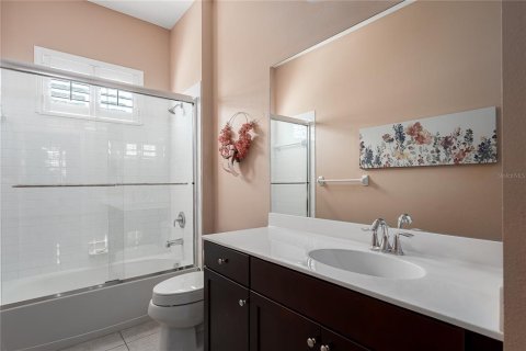House in Bradenton, Florida 3 bedrooms, 209.87 sq.m. № 1839950 - photo 19