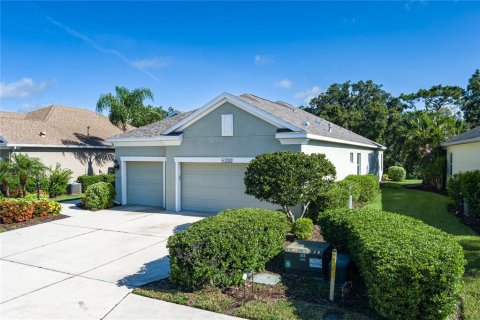 House in Bradenton, Florida 3 bedrooms, 209.87 sq.m. № 1839950 - photo 1