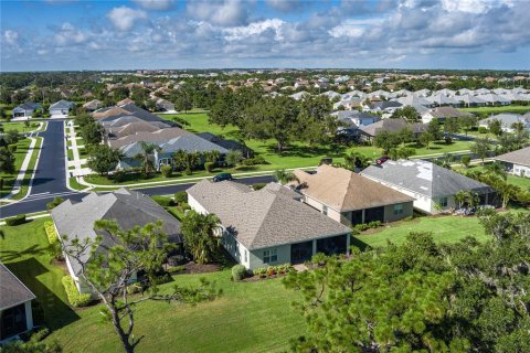 House in Bradenton, Florida 3 bedrooms, 209.87 sq.m. № 1839950 - photo 30