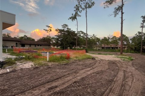 House in Parkland, Florida 4 bedrooms, 334.45 sq.m. № 2392065 - photo 18