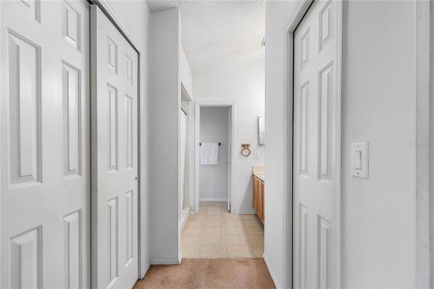 Villa ou maison à vendre à Orlando, Floride: 3 chambres, 159.7 m2 № 2408209 - photo 14