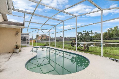 Villa ou maison à vendre à Orlando, Floride: 3 chambres, 159.7 m2 № 2408209 - photo 21