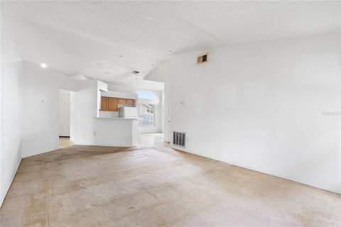 Villa ou maison à vendre à Orlando, Floride: 3 chambres, 159.7 m2 № 2408209 - photo 8