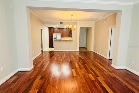 Condo in Orlando, Florida, 2 bedrooms № 2104561 - photo 8