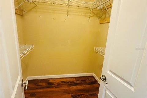 Condo in Orlando, Florida, 2 bedrooms № 2104561 - photo 14