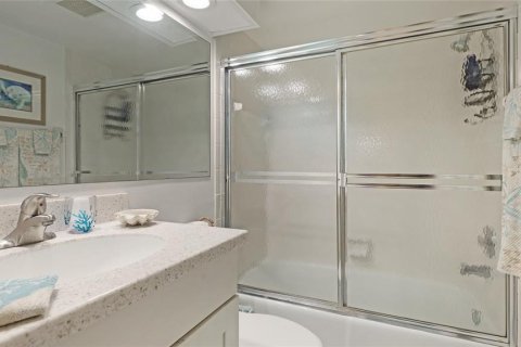 Condo in Bradenton, Florida, 2 bedrooms  № 1535517 - photo 19