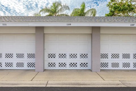 Condo in Bradenton, Florida, 2 bedrooms  № 1535517 - photo 28
