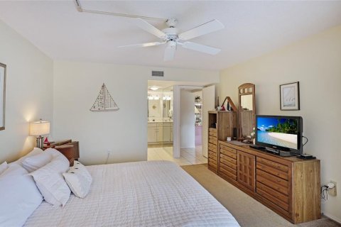 Condo in Bradenton, Florida, 2 bedrooms  № 1535517 - photo 17