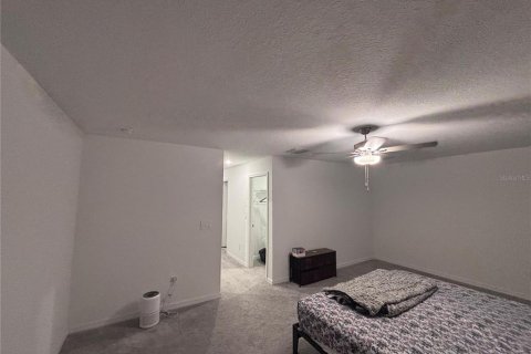 Townhouse in ANGELINE in Land O' Lakes, Florida 4 bedrooms, 229.1 sq.m. № 2201984 - photo 7