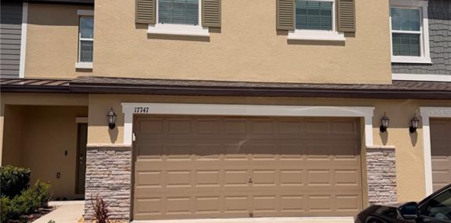 Townhouse in ANGELINE in Land O' Lakes, Florida 4 bedrooms, 229.1 sq.m. № 2201984