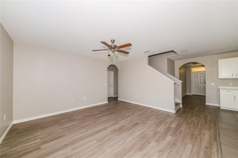 House in Bradenton, Florida 5 bedrooms, 240.99 sq.m. № 1680805 - photo 5