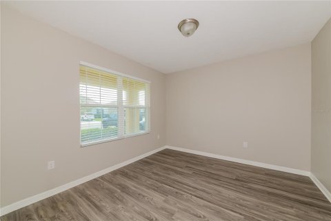 House in Bradenton, Florida 5 bedrooms, 240.99 sq.m. № 1680805 - photo 7