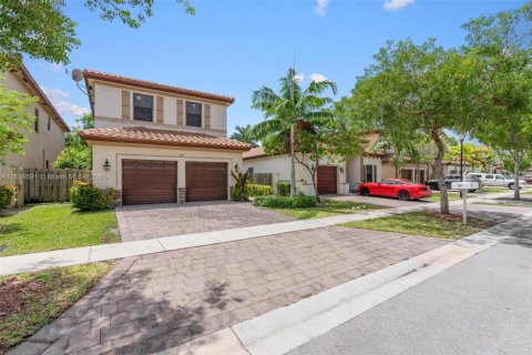 House in Homestead, Florida 3 bedrooms, 217.58 sq.m. № 1790519 - photo 5