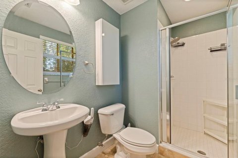 Townhouse in Saint Petersburg, Florida 3 bedrooms, 156.08 sq.m. № 2156101 - photo 6