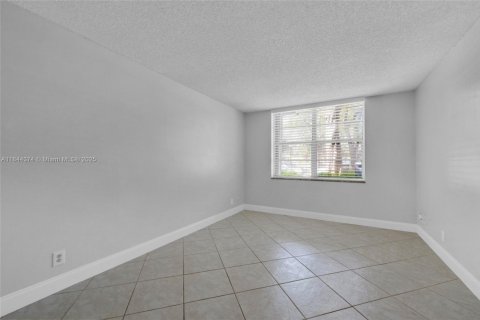 Copropriété à louer à Plantation, Floride: 2 chambres, 97.92 m2 № 1839617 - photo 30