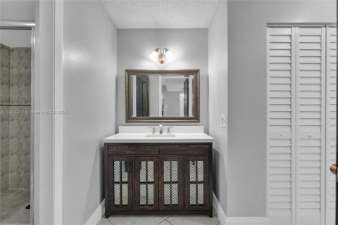 Copropriété à louer à Plantation, Floride: 2 chambres, 97.92 m2 № 1839617 - photo 23