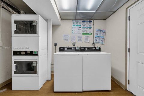 Copropriété à louer à Plantation, Floride: 2 chambres, 97.92 m2 № 1839617 - photo 20