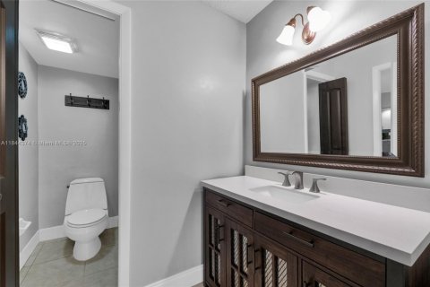 Copropriété à louer à Plantation, Floride: 2 chambres, 97.92 m2 № 1839617 - photo 24