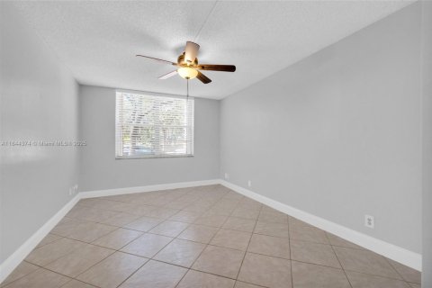 Copropriété à louer à Plantation, Floride: 2 chambres, 97.92 m2 № 1839617 - photo 25