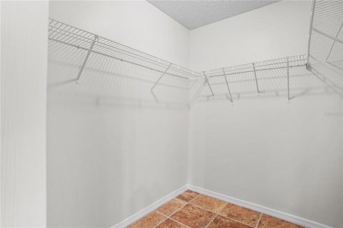 House in Davenport, Florida 3 bedrooms, 125.23 sq.m. № 2358427 - photo 16
